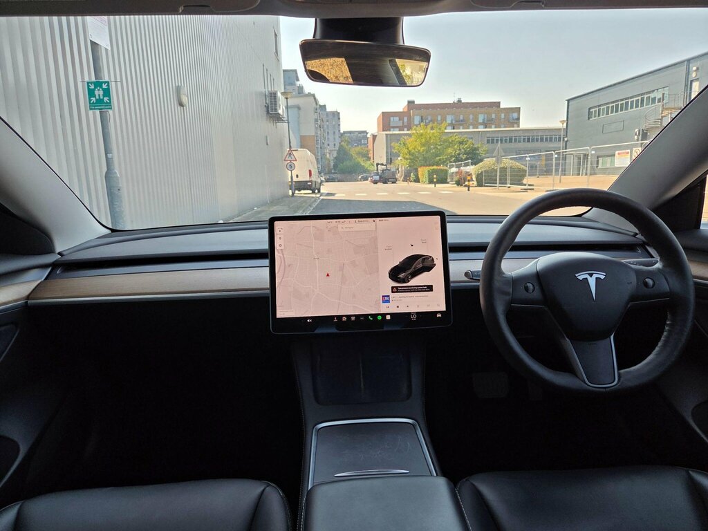Tesla Model 3 Dual Motor Long Range 4Wde LF21YUL Black #4