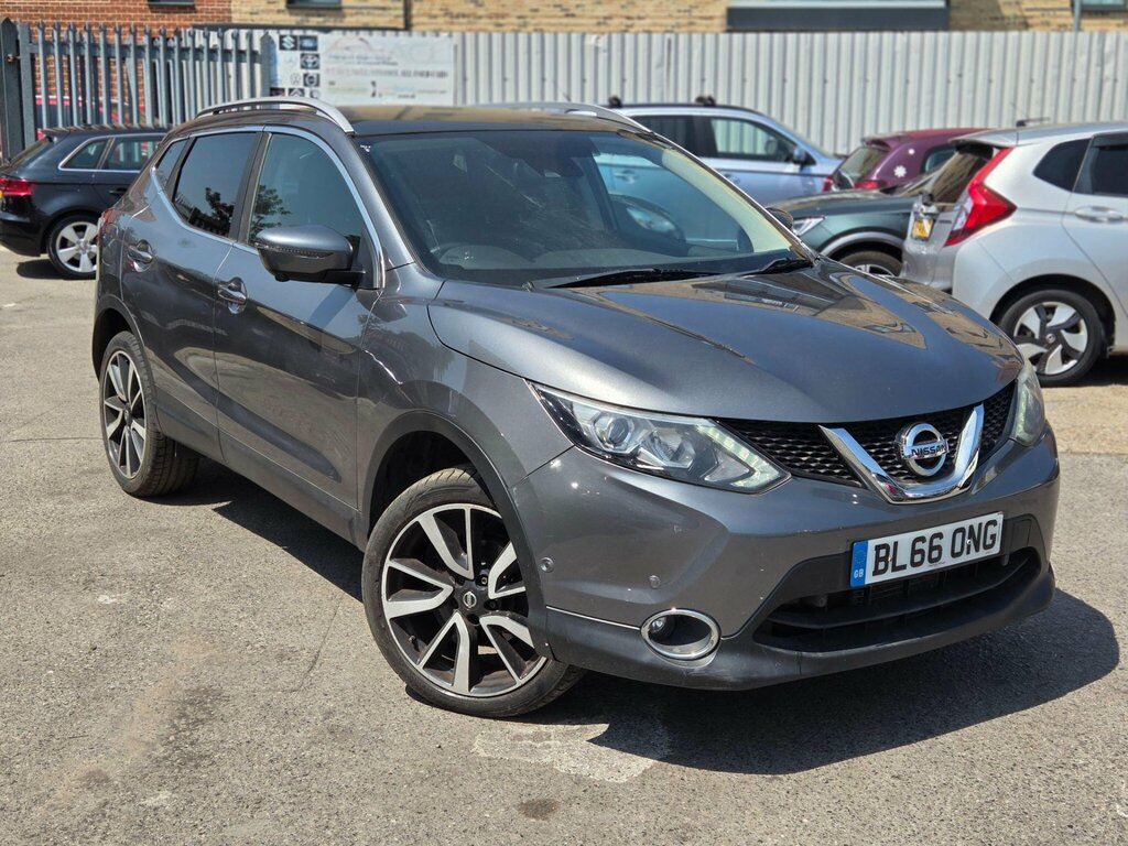 Nissan Qashqai 1.2 Dig-t Tekna Xtron 2Wd Euro 6 Ss Grey #3