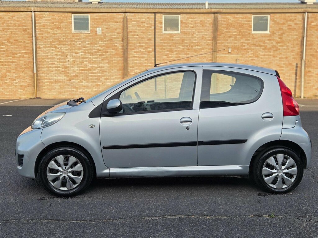 Peugeot 107 1.0 12V Millesim Euro 4 White #15