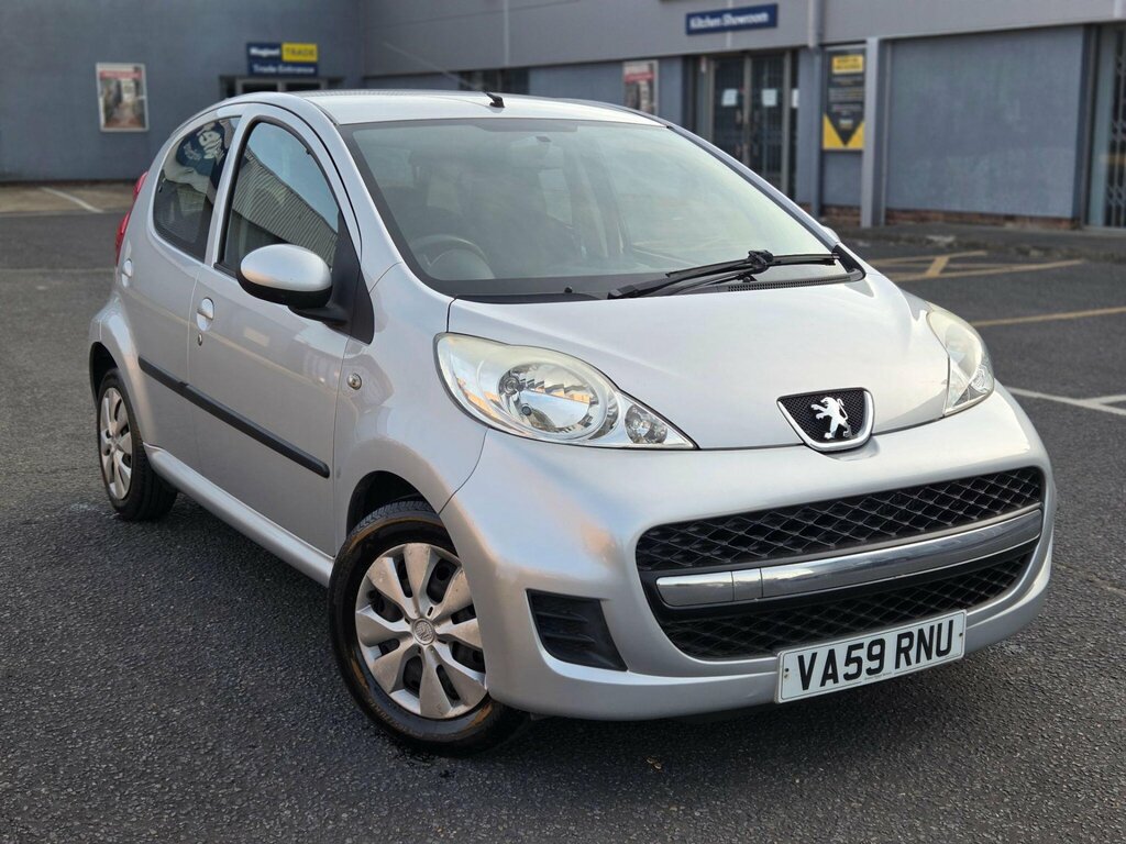 Peugeot 107 1.0 12V Millesim Euro 4 White #7