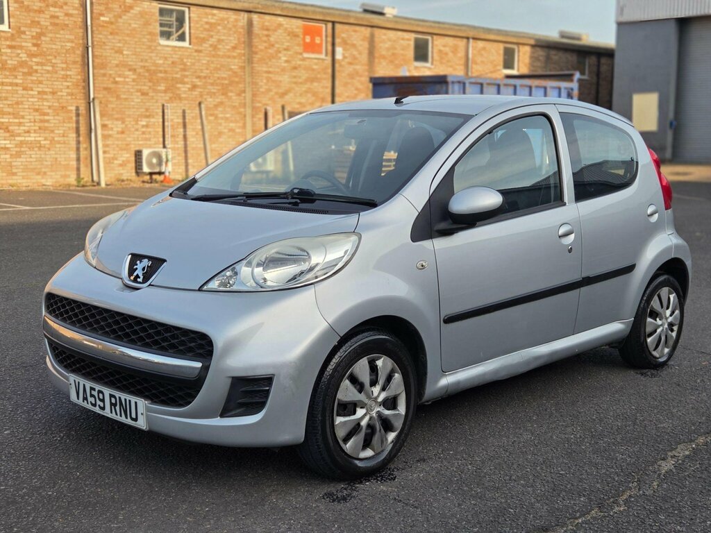 Peugeot 107 1.0 12V Millesim Euro 4 White #16