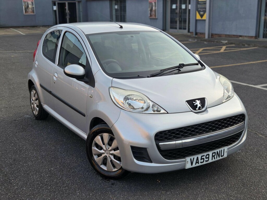 Peugeot 107 1.0 12V Millesim Euro 4 White #9