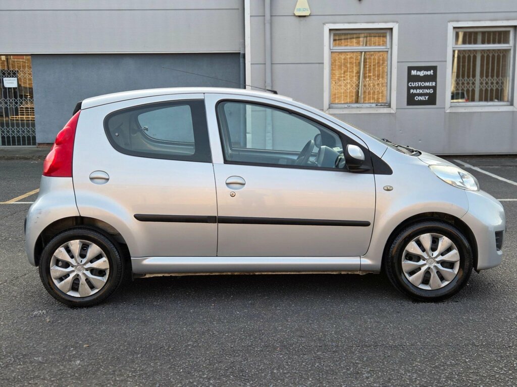 Peugeot 107 1.0 12V Millesim Euro 4 White #10