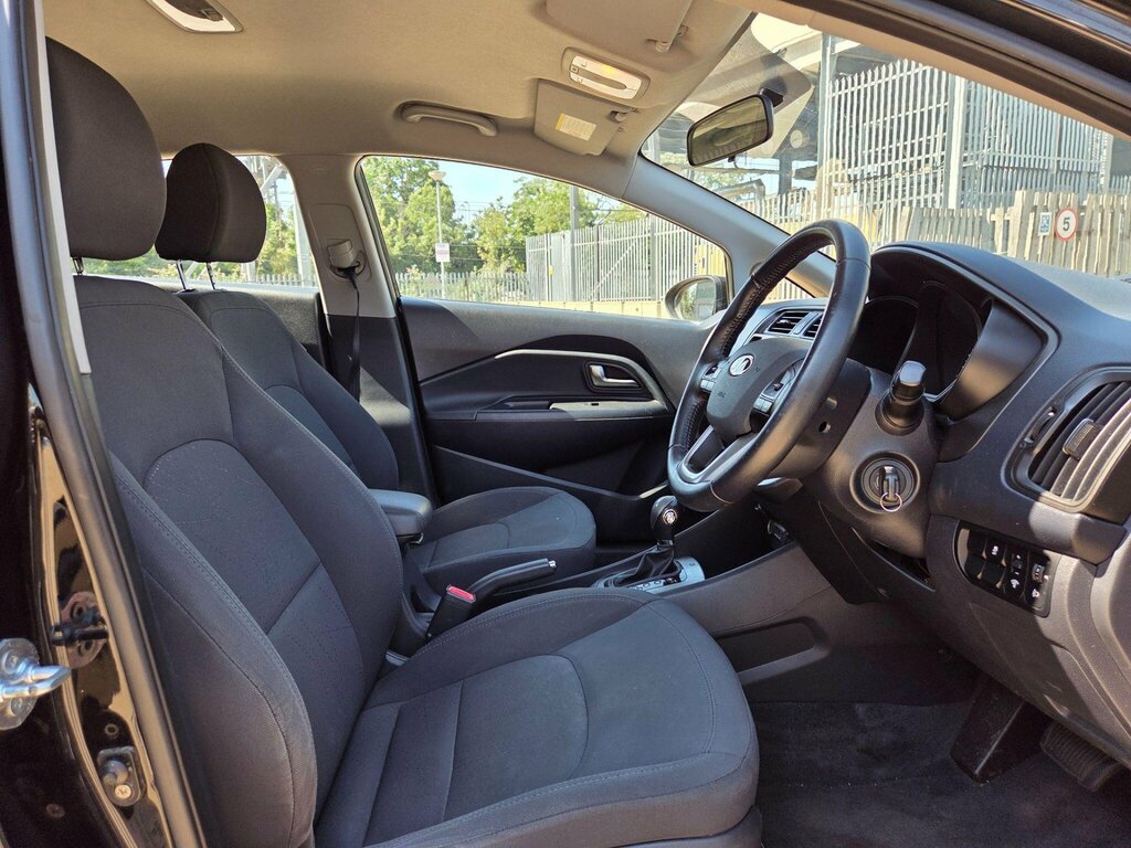 Kia RIO 1.4 1 White #16