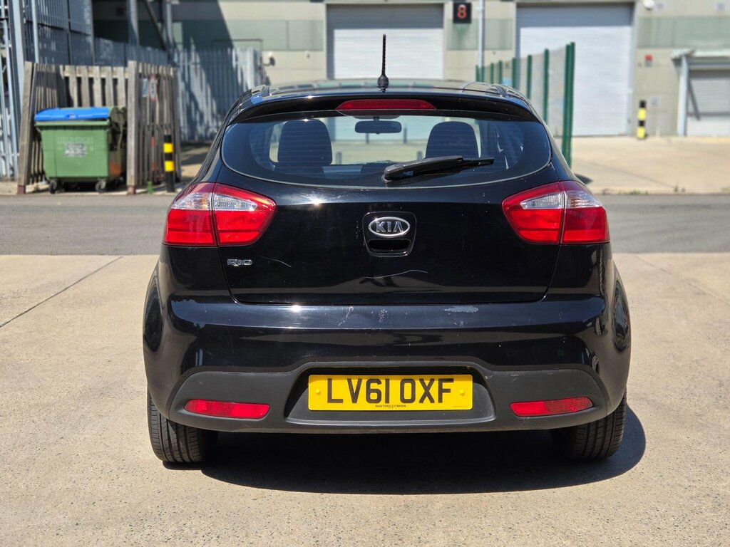 Kia RIO 1.4 1 White #12