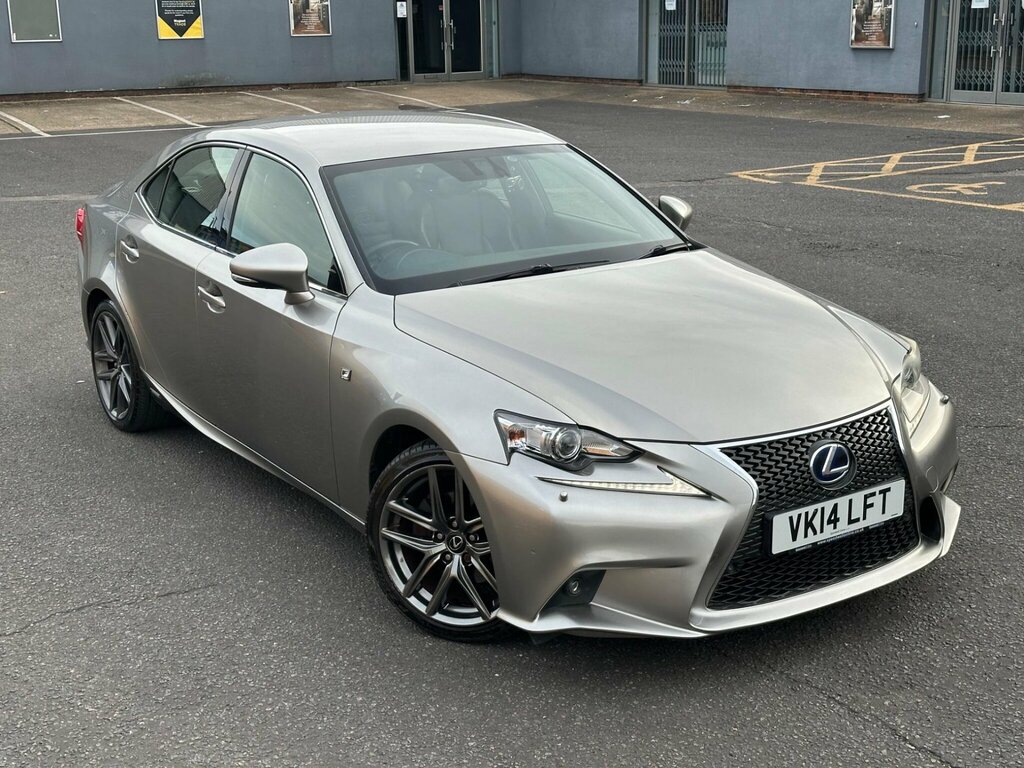 Lexus IS White #7