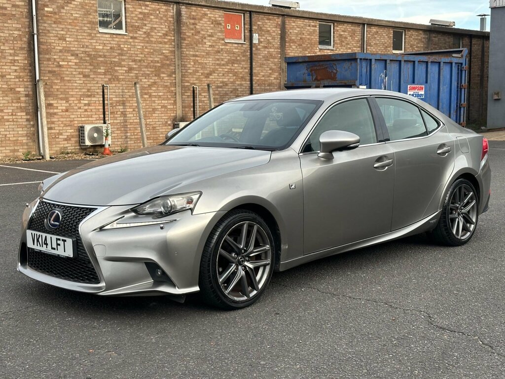 Lexus IS White #18