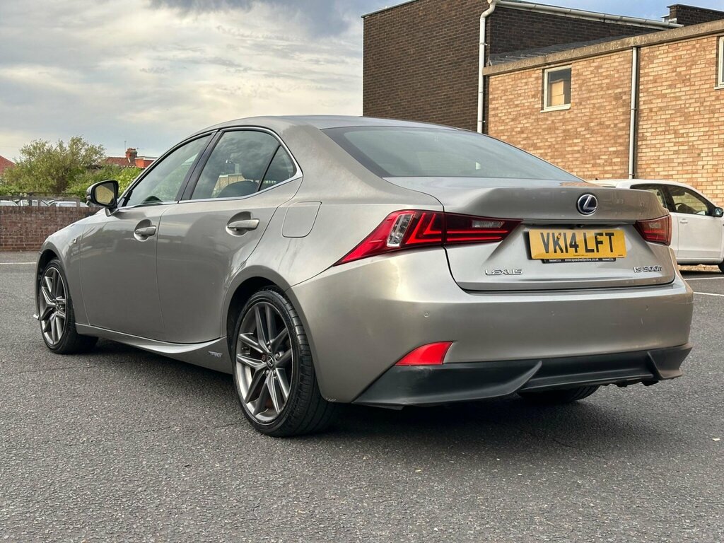 Lexus IS White #15