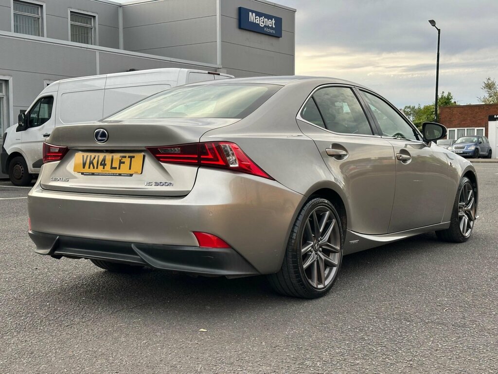Lexus IS White #13