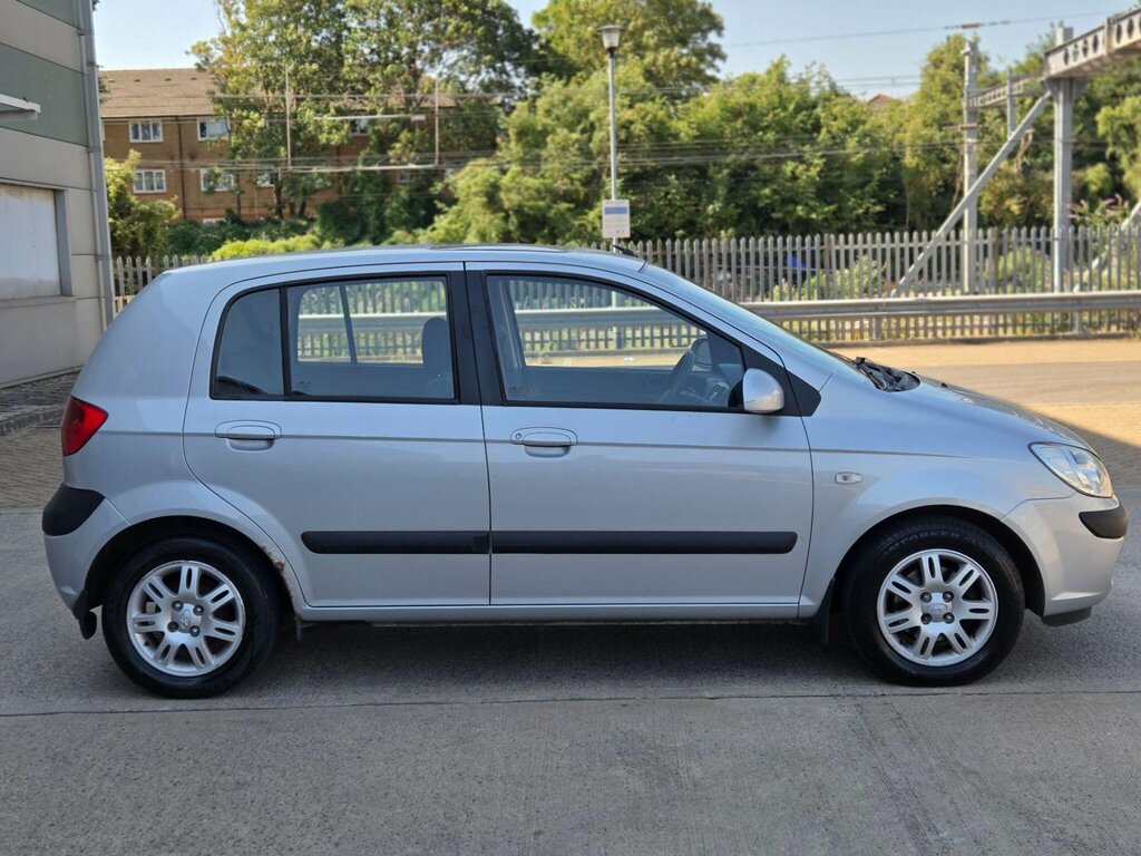 Hyundai Getz Hatchback Silver #10