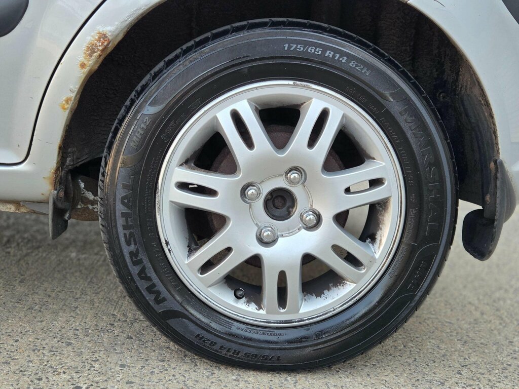 Hyundai Getz Hatchback Silver #38