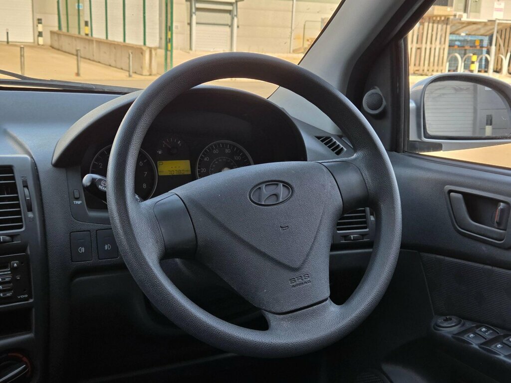 Hyundai Getz Hatchback Silver #31