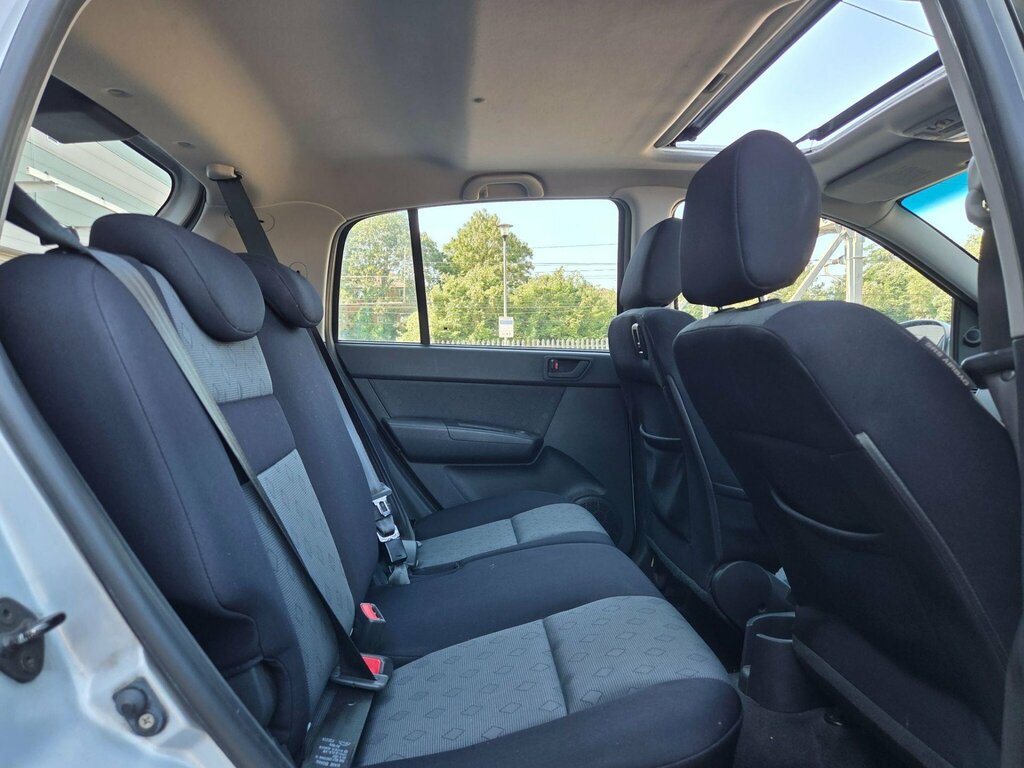 Hyundai Getz Hatchback Silver #24