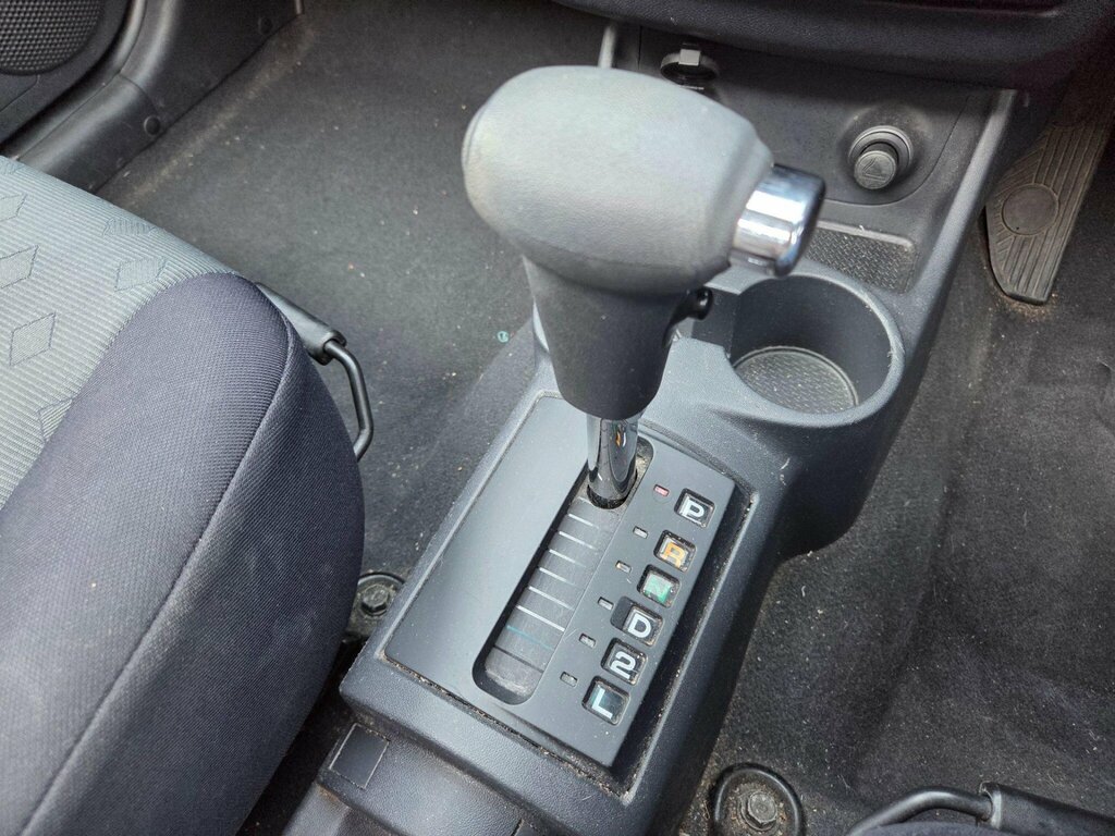 Hyundai Getz Hatchback Silver #34