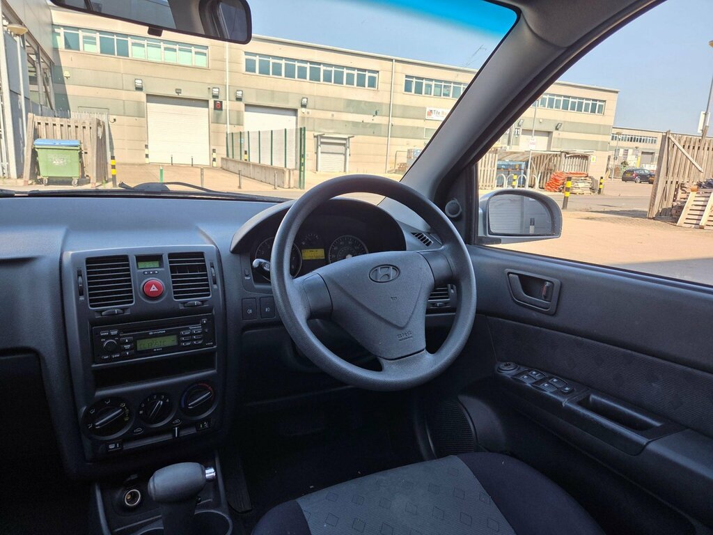Hyundai Getz Hatchback Silver #19