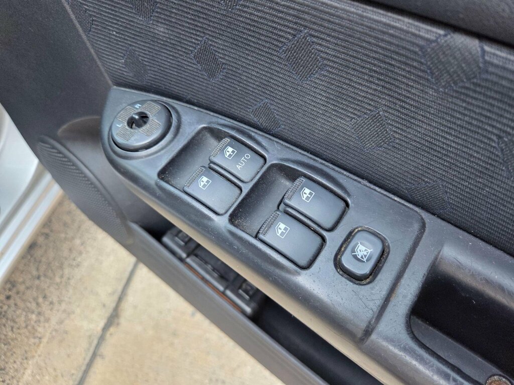 Hyundai Getz Hatchback Silver #41