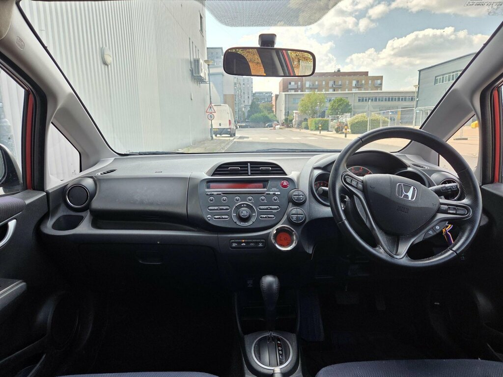 Honda Jazz 1.4 I-vtec Es Plus Cvt Euro 5 Red #4