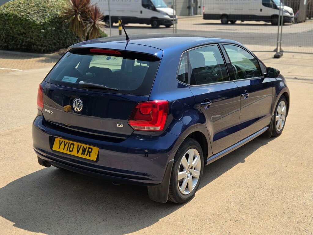 Volkswagen Polo E Silver #15