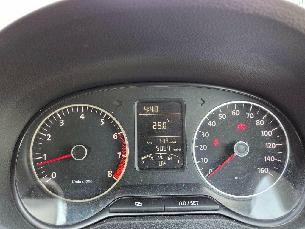 Volkswagen Polo E Silver #31
