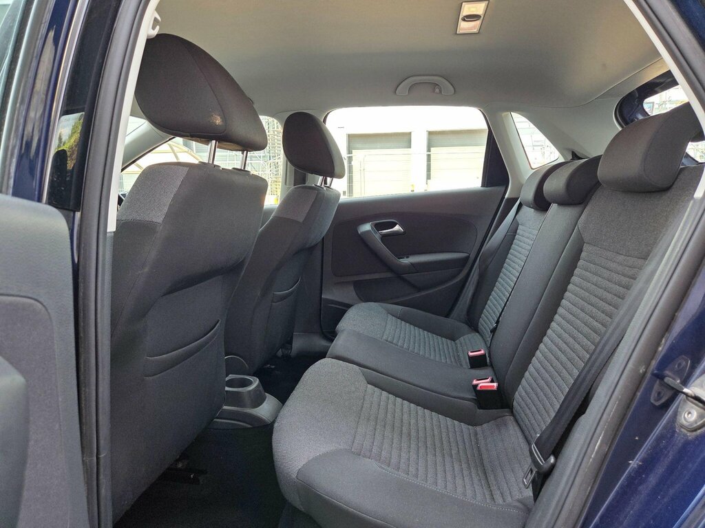 Volkswagen Polo E Silver #26