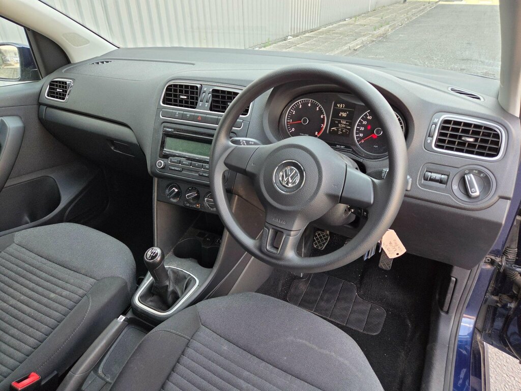 Volkswagen Polo E Silver #21