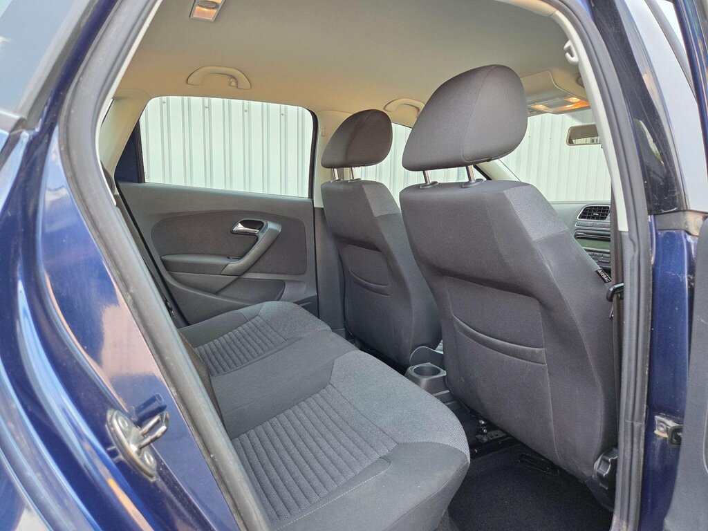 Volkswagen Polo E Silver #29