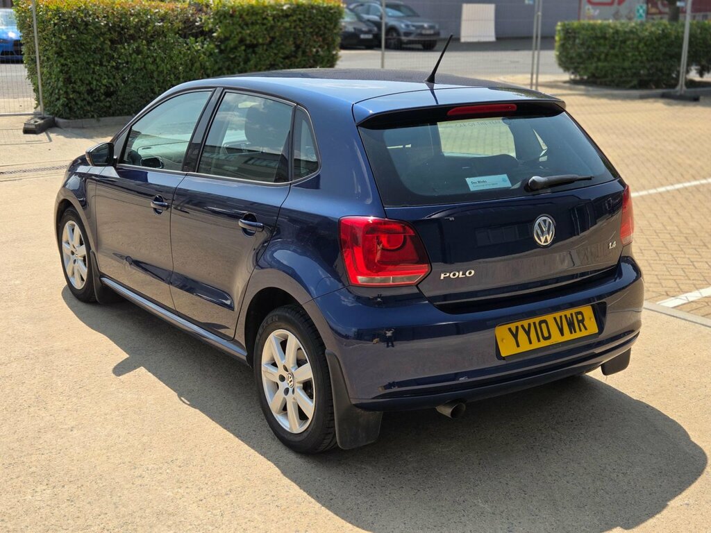 Volkswagen Polo E Silver #17