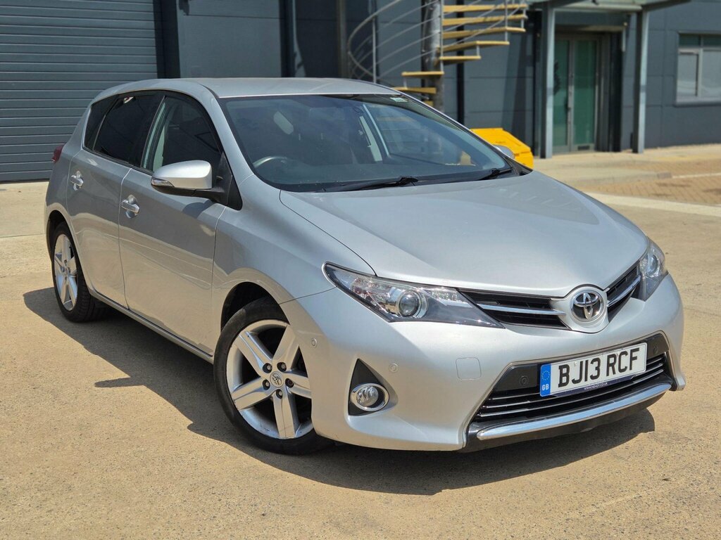 Toyota Auris 1.6 V-matic Excel Multidrive S Euro 5 Silver