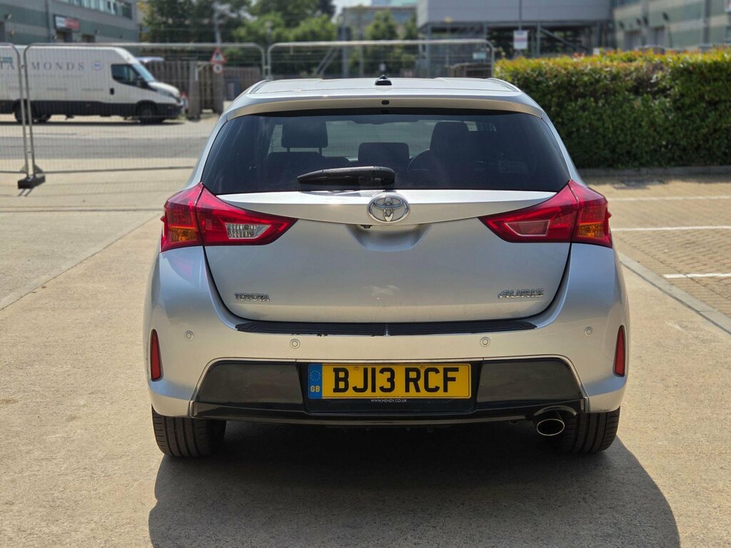Toyota Auris Excel Grey #15