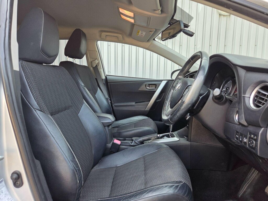 Toyota Auris Excel Grey #19