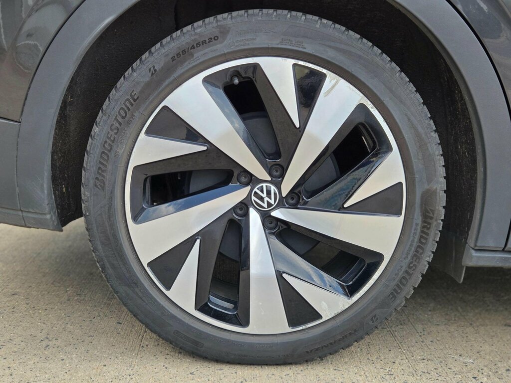 Volkswagen ID.4 1St Edition Grey #52