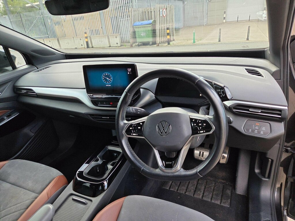 Volkswagen ID.4 1St Edition Grey #19
