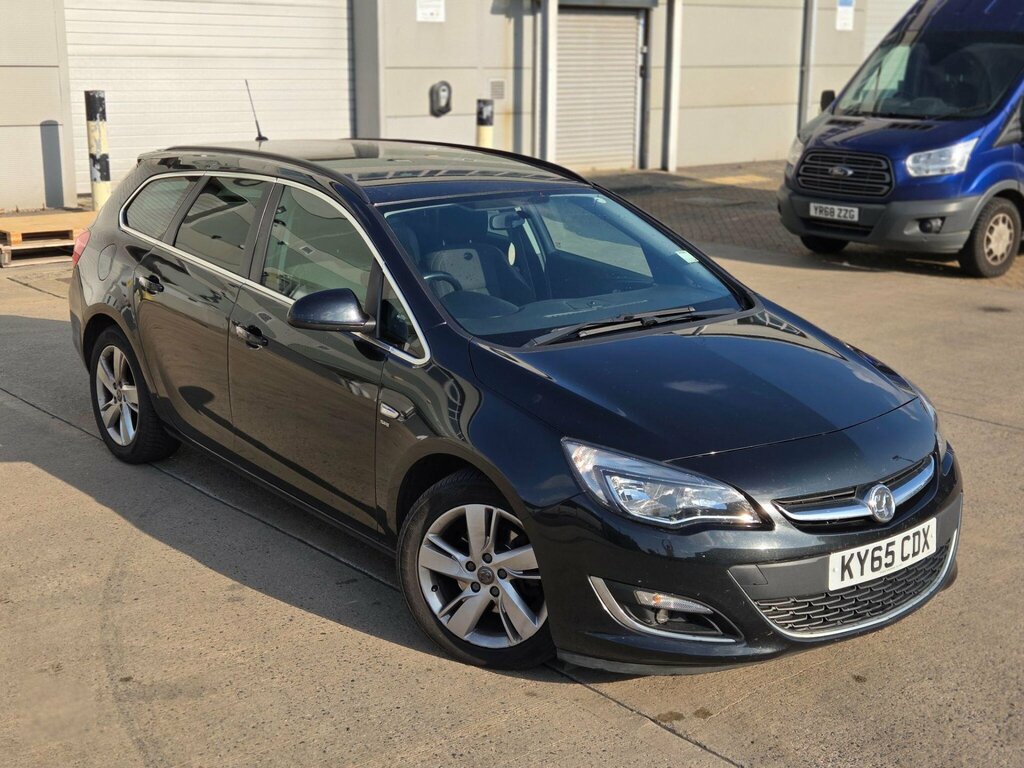 Vauxhall Astra 1.4 Limited Edition White #9