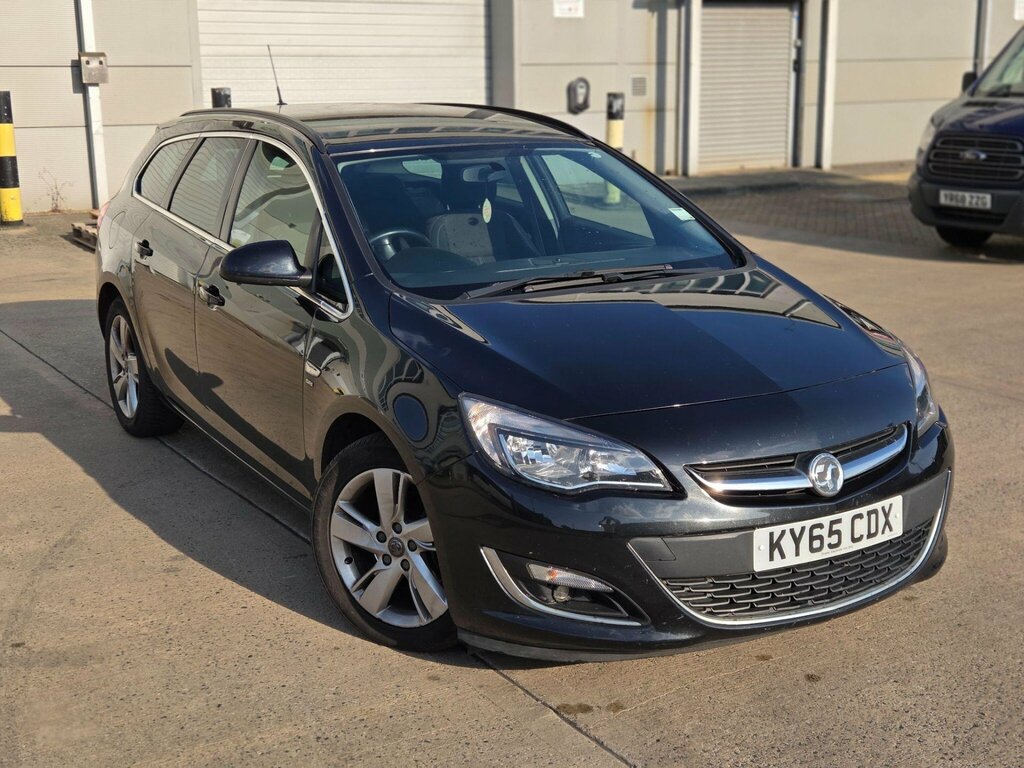 Vauxhall Astra 1.4 Limited Edition White #11