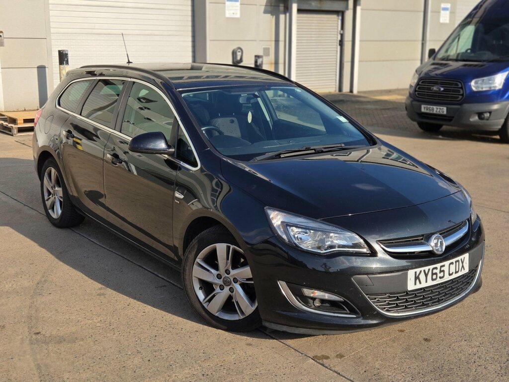 Vauxhall Astra 1.4 Limited Edition White #7