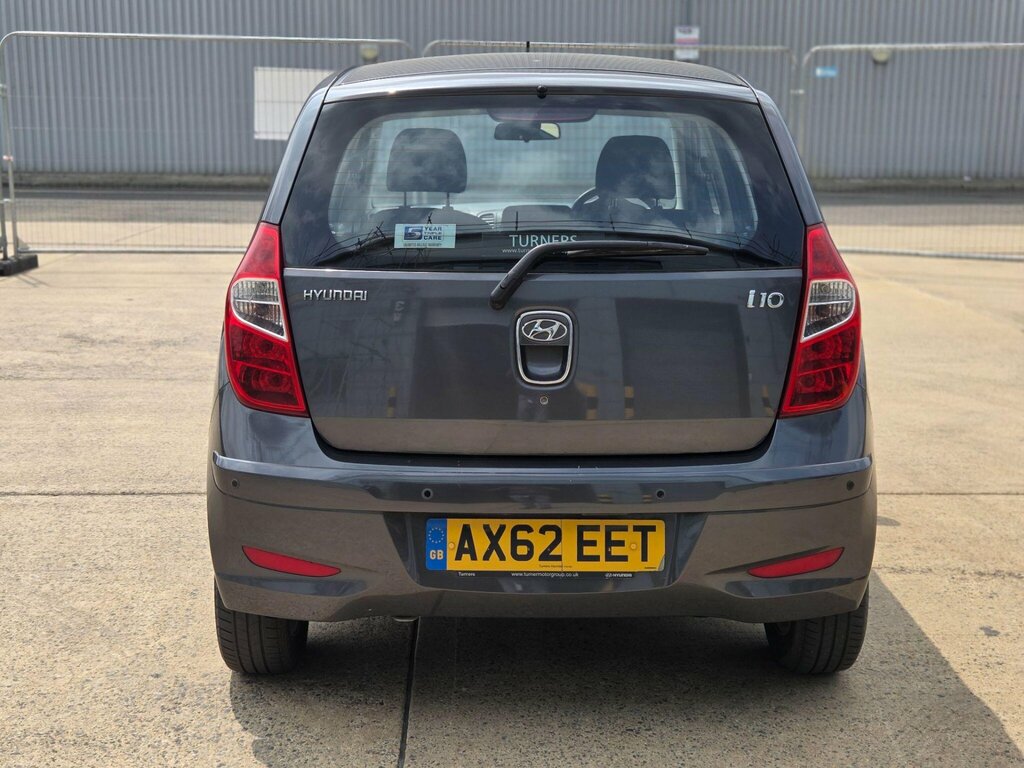 Hyundai I10 Hatchback 1.2 Classic 2013 Red #14