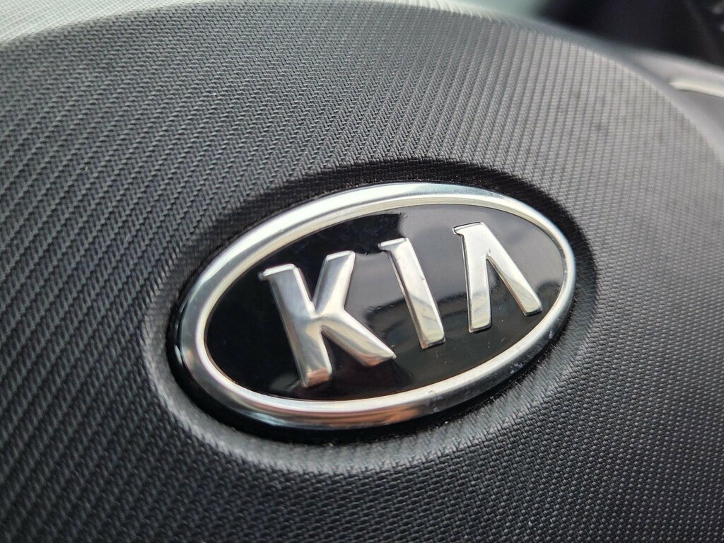 Kia Ceed 1.4 1 Hatchback Euro 4 89 Bhp Black #32