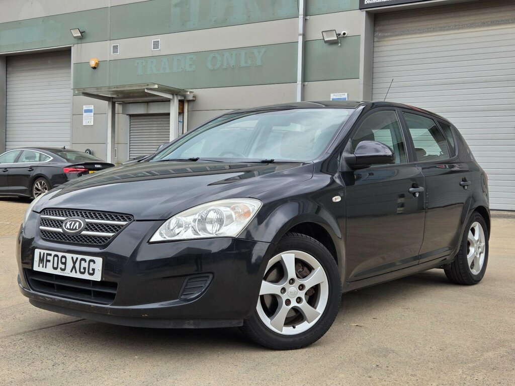 Kia Ceed 1.4 1 Hatchback Euro 4 89 Bhp Black #42