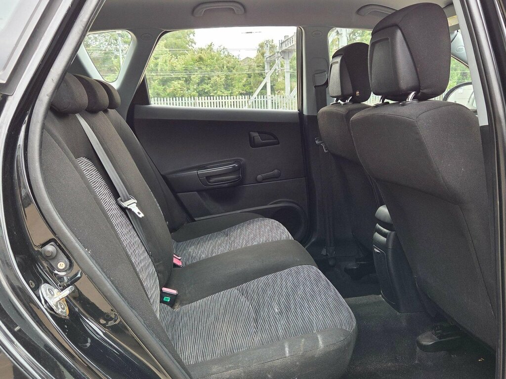 Kia Ceed 1.4 1 Hatchback Euro 4 89 Bhp Black #28