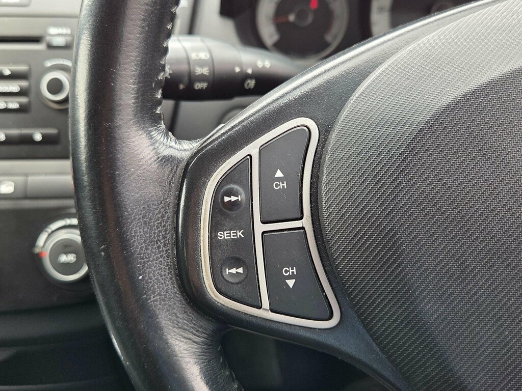 Kia Ceed 1.4 1 Hatchback Euro 4 89 Bhp Black #33