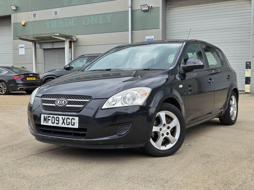 Kia Ceed 1.4 1 Hatchback Euro 4 89 Bhp Black #10