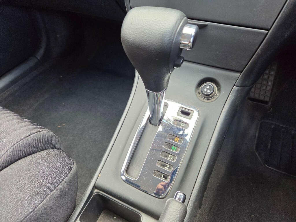 Toyota Corolla Vvti T2 Silver #35