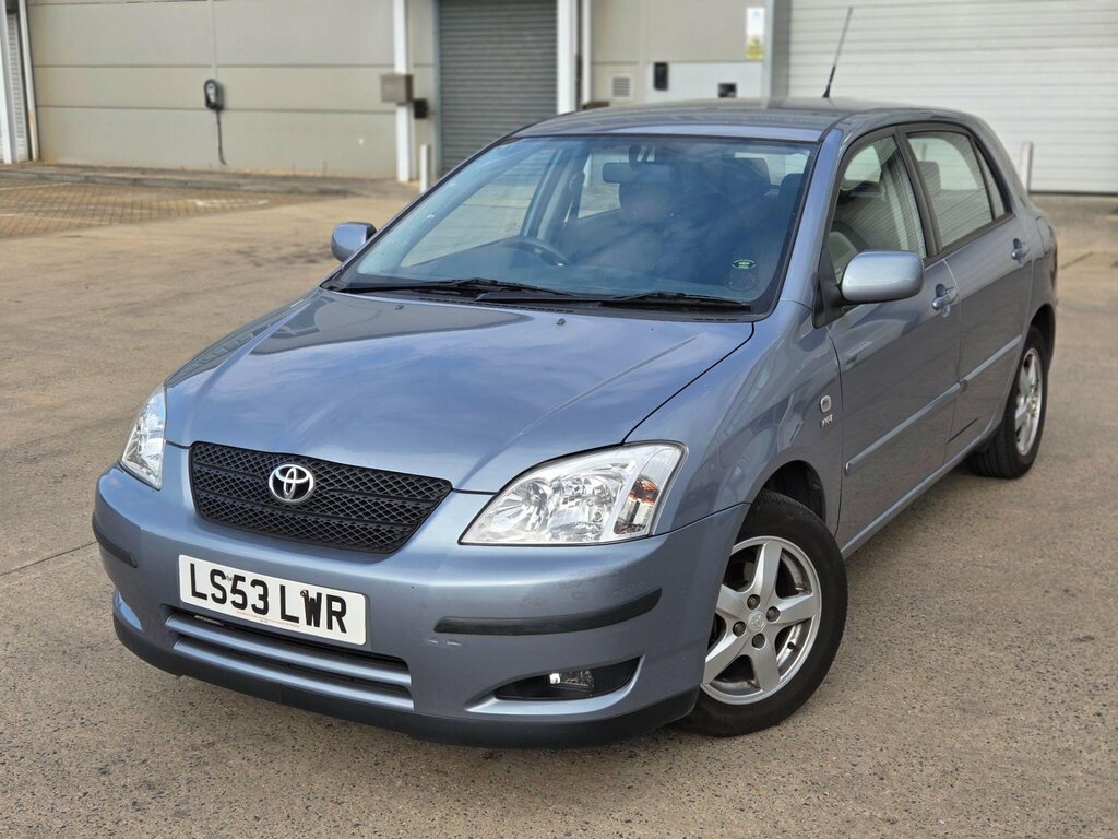 Toyota Corolla Vvti T2 Silver #38