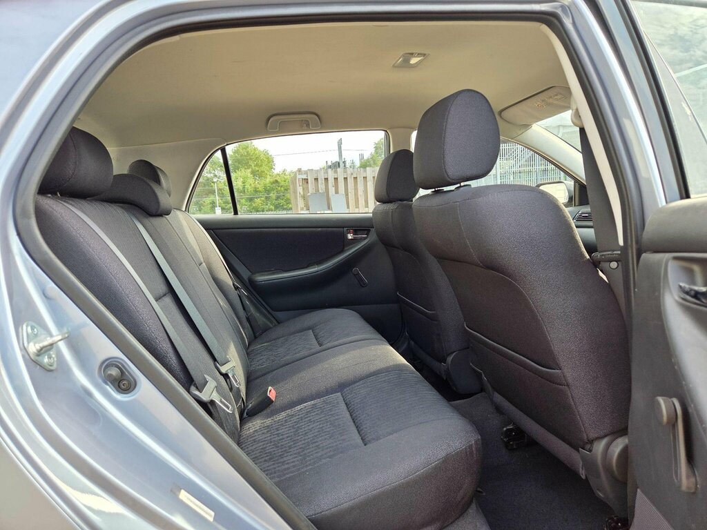 Toyota Corolla Vvti T2 Silver #25