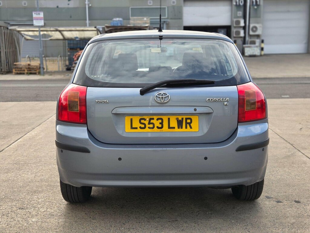 Toyota Corolla Vvti T2 Silver #10