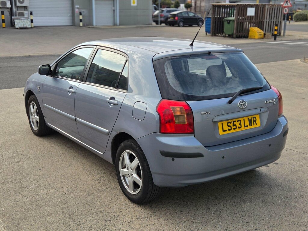 Toyota Corolla Vvti T2 Silver #12