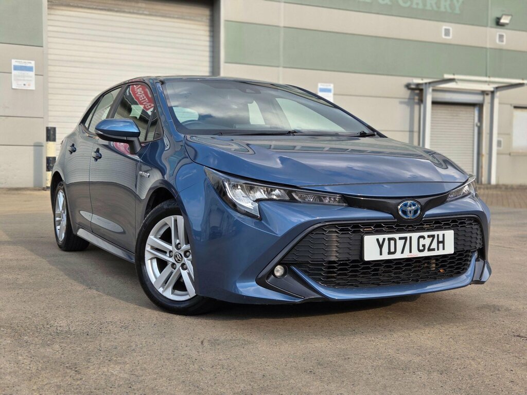 Toyota Corolla Corolla Design Hev Cvt Red #55