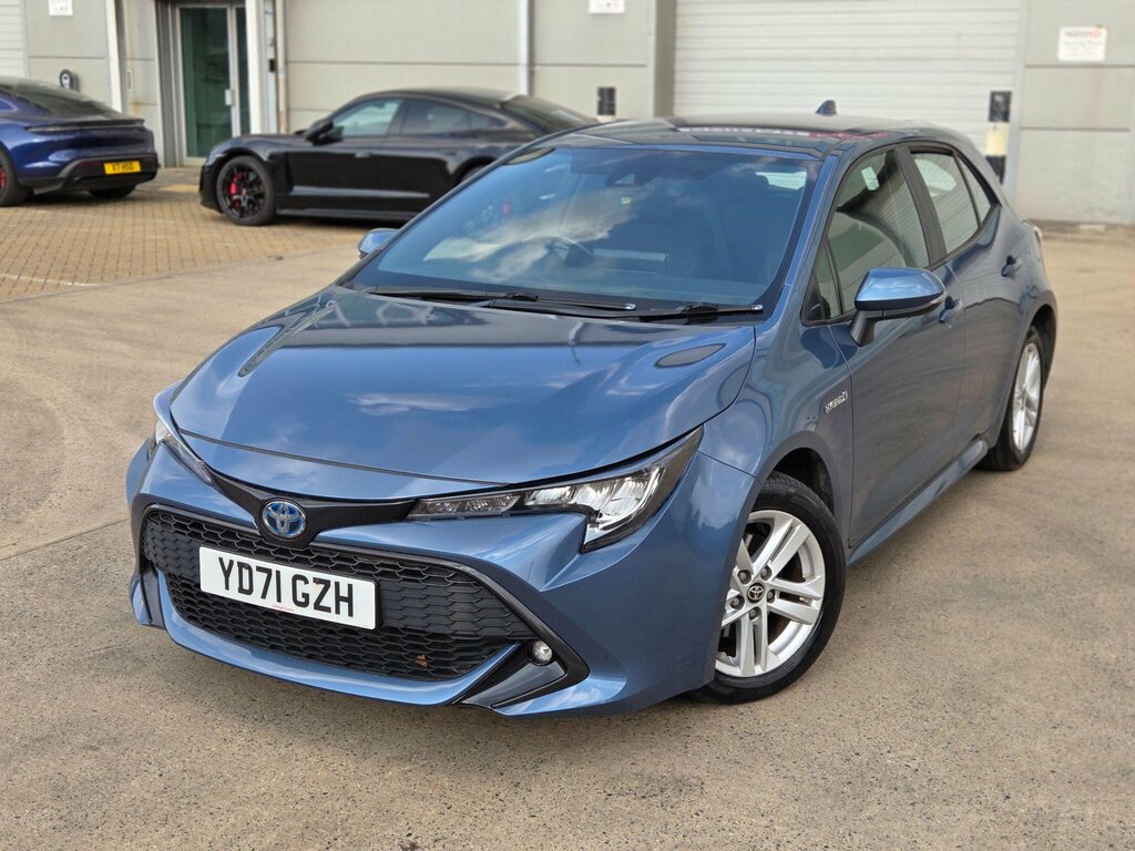 Toyota Corolla Corolla Design Hev Cvt Red #11