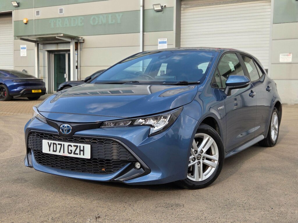 Toyota Corolla Corolla Design Hev Cvt Red #56