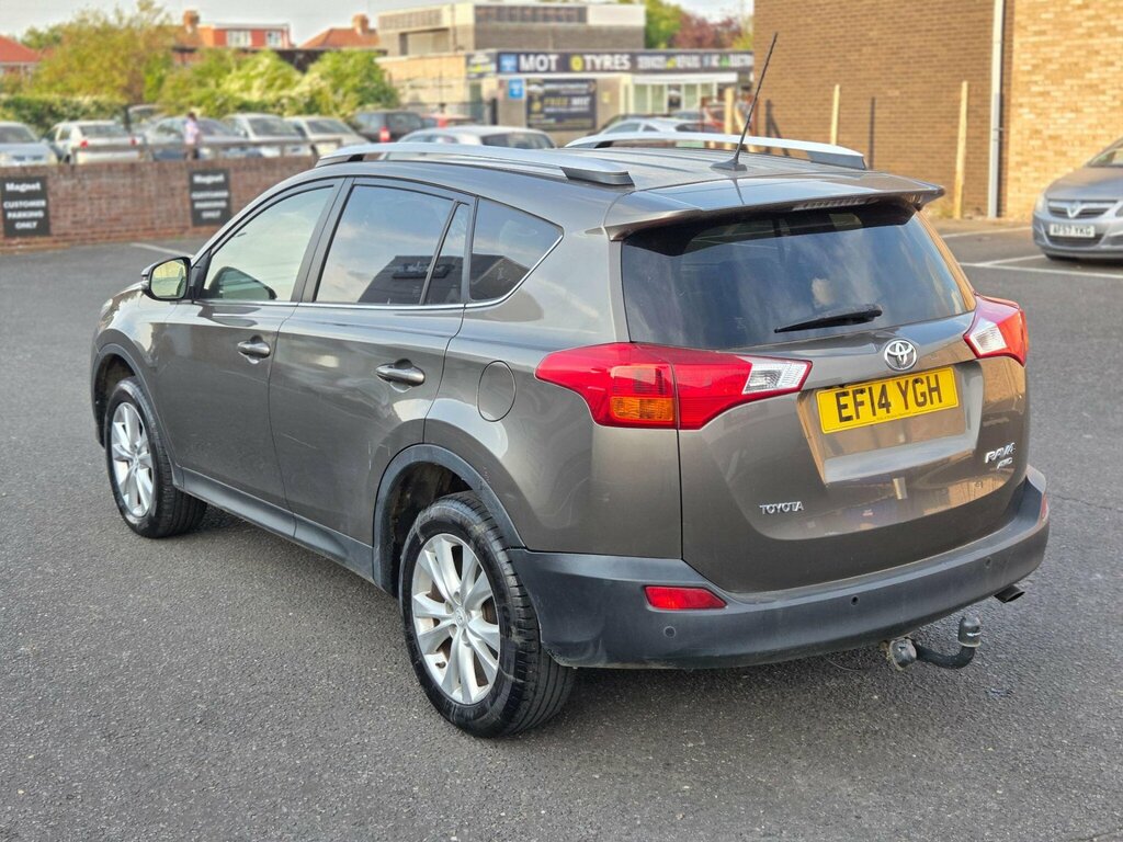 Toyota Rav 4 D-4d Icon Awd White #17
